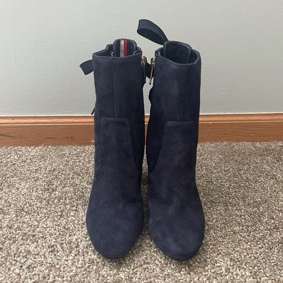 Women’s Boots - Picture 7 of 7